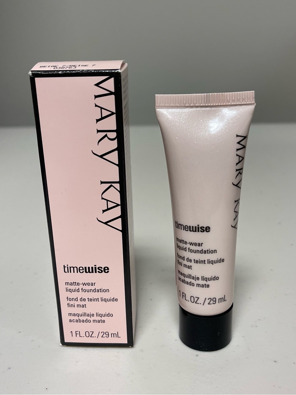 RETIRED MARY KAY TimeWise Matte-Wear Liquid Foundation 29ML Beige 7 DIscontinued